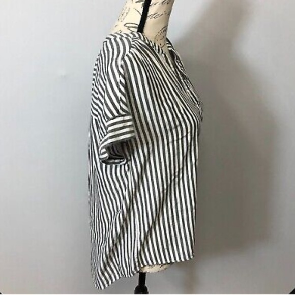 Jones new york | women's grey and white striped short sleeved blouse - Picture 5 of 11